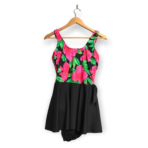 Vintage Other - Vintage Sea Fair | Bathing Suit 1 Piece Skirted Bathing Suit flora print